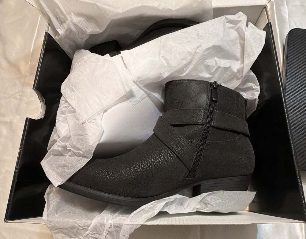 Torrid Oiled Buckle Bootie Ankle Boots Black Size 10W